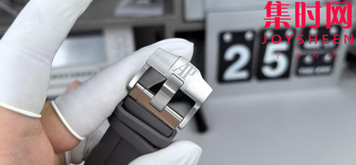 APS爱彼皇家橡树15720ST系列 水泥灰 男士腕表 搭载全新定制一体机Cal.4308全自动机械机芯，表盘尺寸42x14.2mm, 不惜高成本开发一体机 商品图7