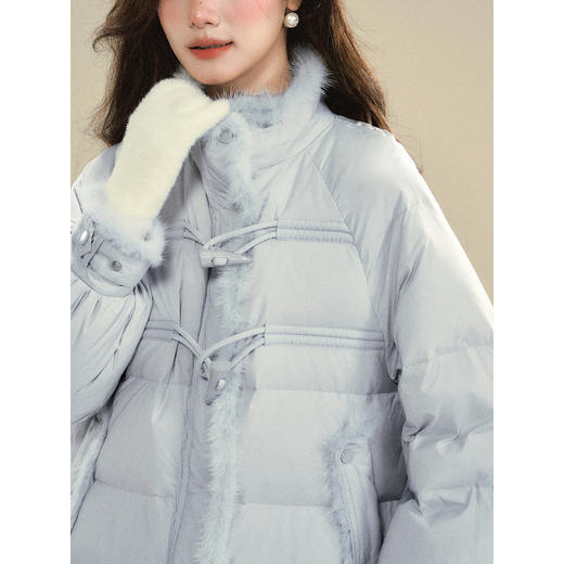 鹿向南「书章海盐」90白鸭绒蓝色牛角扣羽绒服女冬宽松保暖外套 商品图3