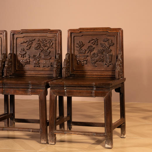 清	红木高浮雕博古清供图背屏椅成堂（一堂四只） 商品图1