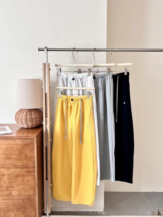 D112913内里加绒加厚巨暖和纽扣加绒镰刀裤 商品图3