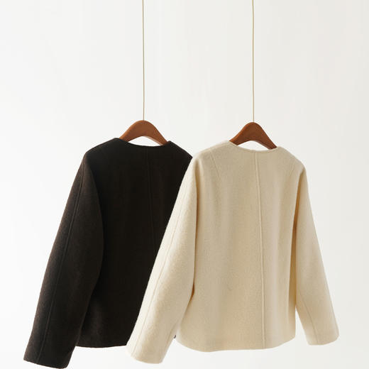 「自」全新升级【铂金会员514/天猫699/差价185】(12222)洛诗琳进口绵羊毛外套2025秋冬宽松圈圈摇粒绒新中式短外套 商品图4