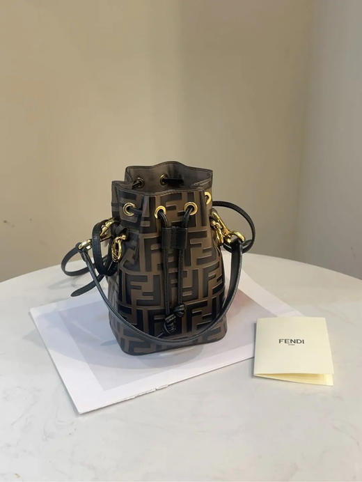 FENDI mini 老花 牛皮 珍宝 水桶福袋 商品图0