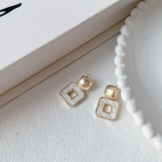 简约优雅金色几何气质耳饰-纪念日百货门店同款163966862 商品图2