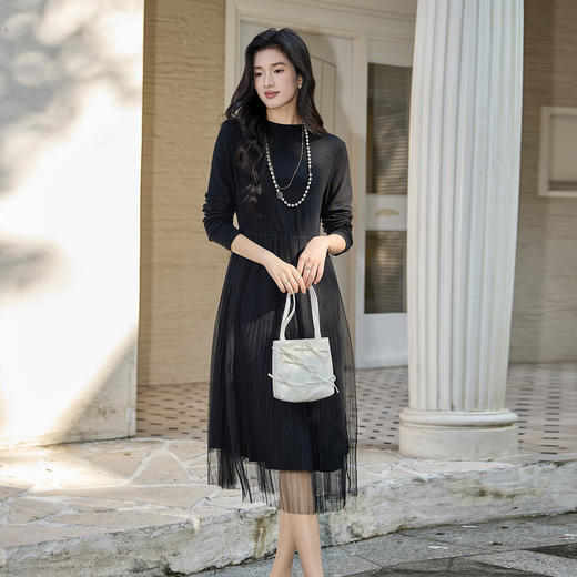 奢姿大码女装2025秋季胖妹妹时尚减龄黑色网纱拼接设计圆领连衣裙9953870338 商品图2