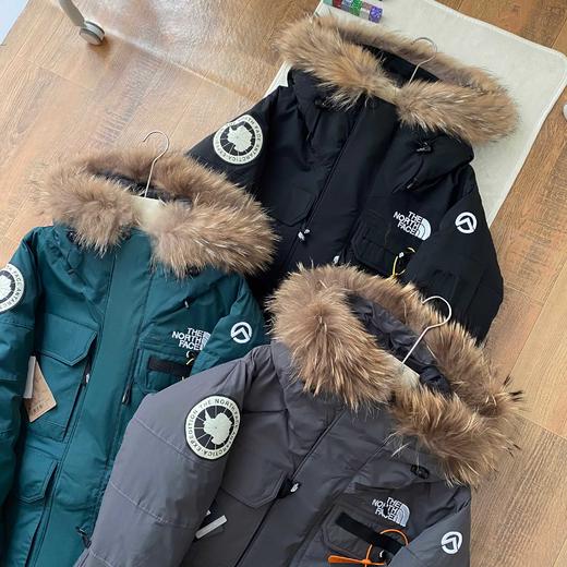 北面SUMMIT系列情侣款徒步旅行连帽防风防水透气宽松羽绒服 商品图3