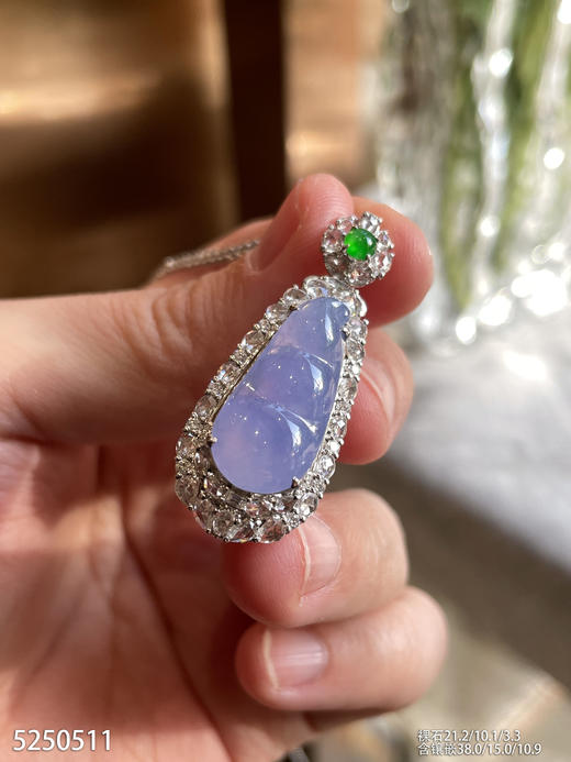 5250511，紫罗兰福豆吊坠。具体价格微信咨询 商品图2