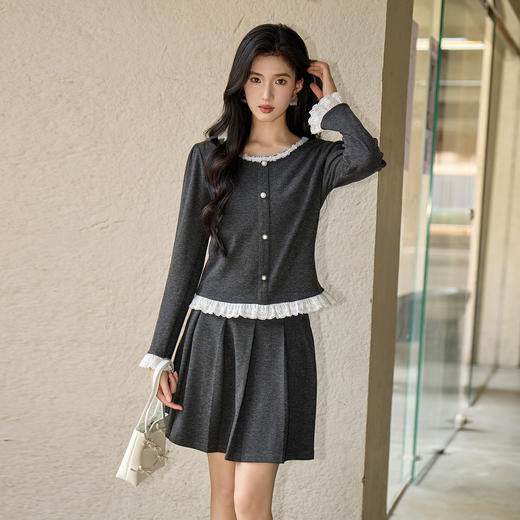 奢姿大码女装2025秋季减龄亮片设计时尚拼接两件套胖妹妹通勤套装 商品图3