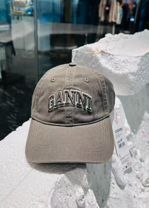 女款刺绣logo棒球帽zo 商品图0