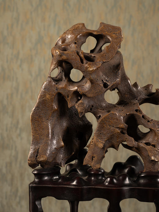 清	灵璧石文房赏石（红木座） 商品图1