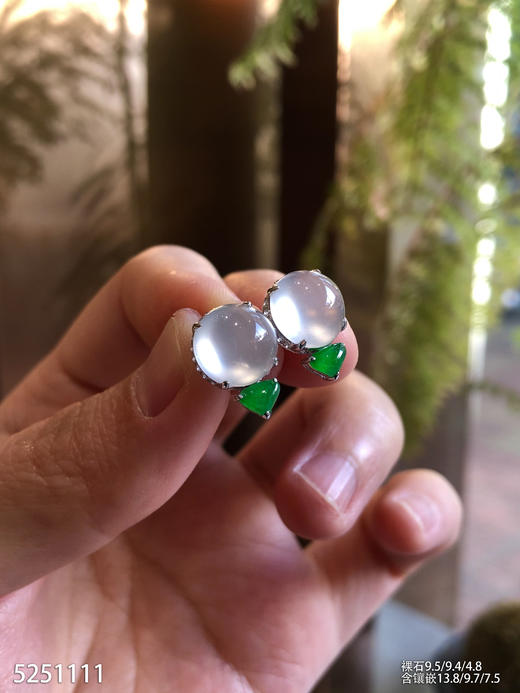 5251111，蛋面耳钉。具体价格微信咨询 商品图5