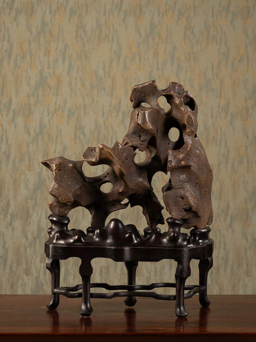 清	灵璧石文房赏石（红木座） 商品图0