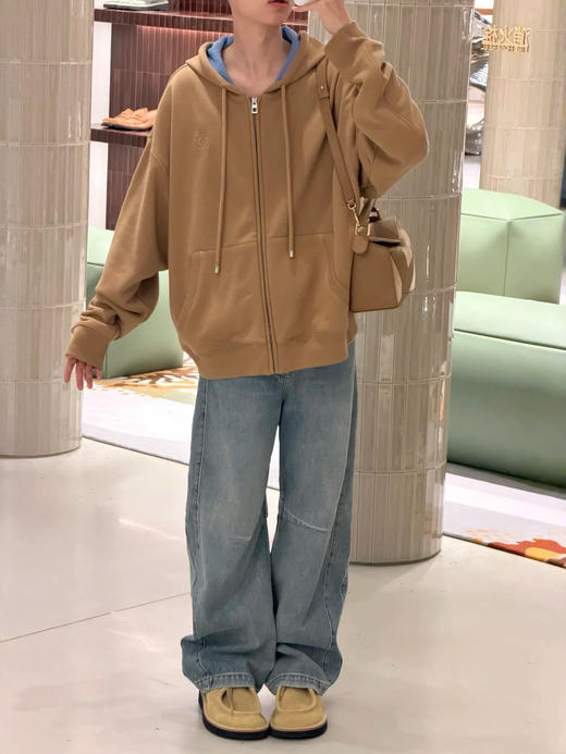 罗意威  25秋冬新款 棕色拉链连帽外套(TM) 商品图3