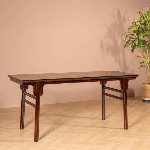 二十世纪	红木夹头榫刀牙板画案 商品图0