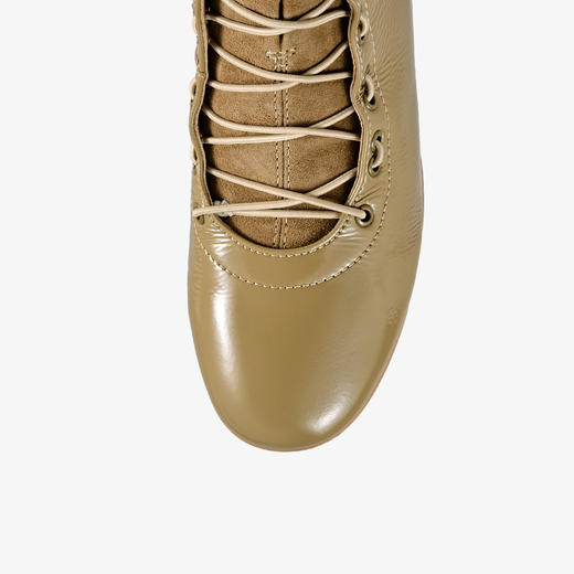 BF楼迪桑娜圆舞曲系列短靴 吊牌价2798元 活动价1399元 商品图4