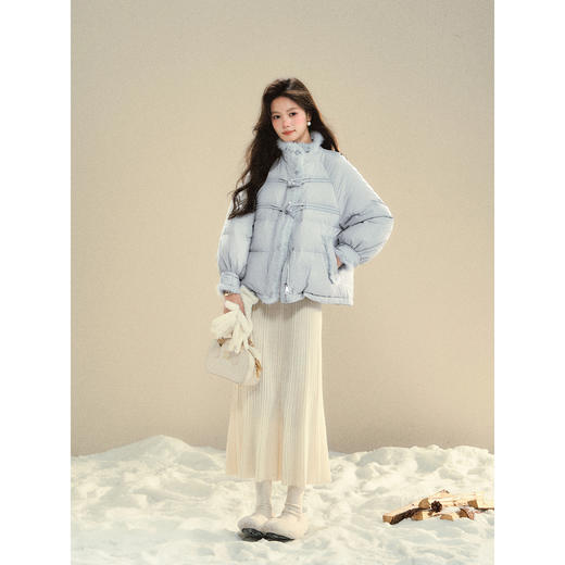 鹿向南「书章海盐」90白鸭绒蓝色牛角扣羽绒服女冬宽松保暖外套 商品图1