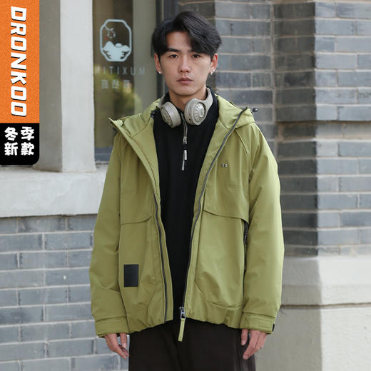 DRONKOO 2025 连帽左胸金属标前活页斜拉链户外风短款中厚羽绒服 商品图0