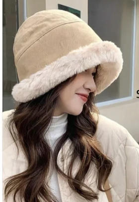 💥让冬天拥有故事感‼️大牌尾单流出！💕【HOPENONO复古渔夫帽】🏆修颜效果比美图软件还好！ ✅ 150g高克重，防风护耳 ✅羊羔绒+仿兔毛，☺️加绒版双重保暖