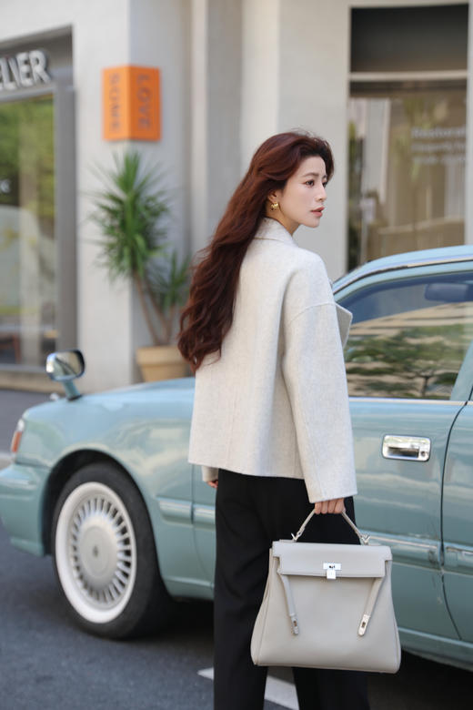 SZ6A15_凝脂色_外套_秋冬_大翻领拉链一粒扣门襟宽松短款_高级女装_BERNIEELEN 伯妮斯茵 商品图5