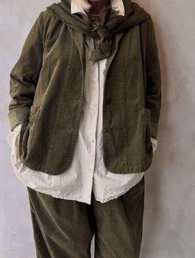 Manuelle guibal复古绿灯芯绒休闲西装