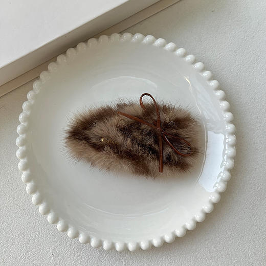 时尚线条豹绒蝴蝶结边夹-纪念日百货门店同款167950171 商品图4