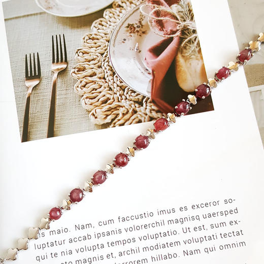 【天然正品】AU750白金排镶四叶草蛋面星光红宝石手链链长：17.5CM女士141125AH22 商品图3