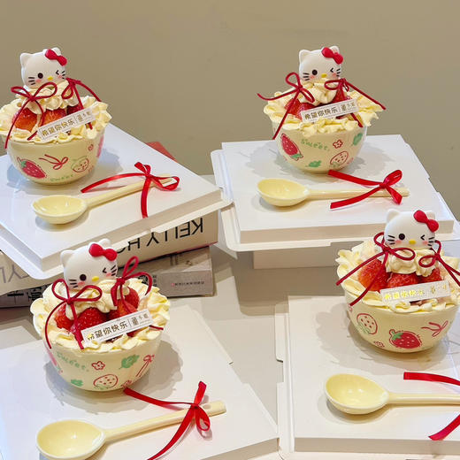 Hello Kitty草莓碗蛋糕 商品图2