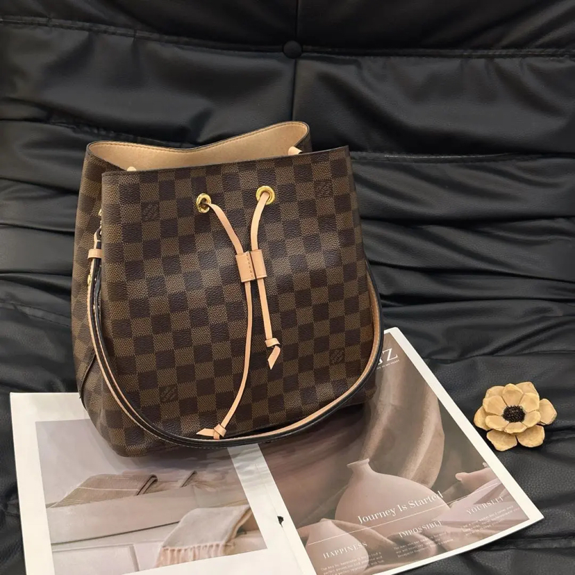 Lv neo 裸粉色 棕棋盘格 水桶包