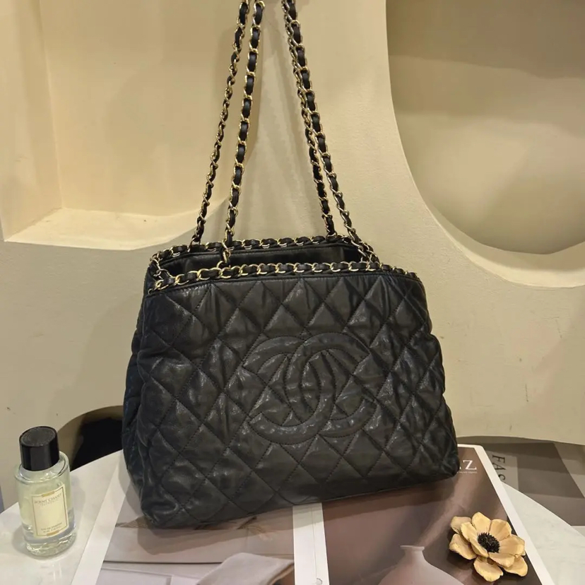 Chanel 黑金 滚边 链条 托特包