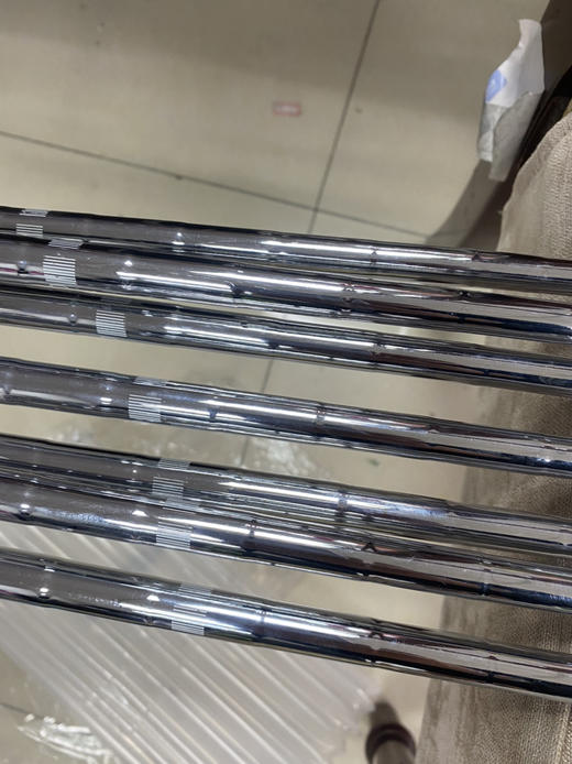 二手正品行货日系品牌SRIXON Z335铁杆组.凹腔设计.大杆头适合初学者或者中高差店球友 商品图4