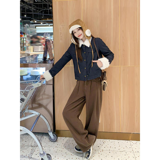 <曾小咸推荐> 现货秒杀！微信超特价！复古藏蓝色毛毛领外套夹棉 日常279.99 立减120 秒杀159.99！ 商品图2