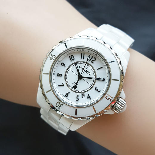 【95新】CHANEL 香奈儿H0968石英机芯日期显示33MM（女款）J12系列陶瓷261125JJ13 商品图8