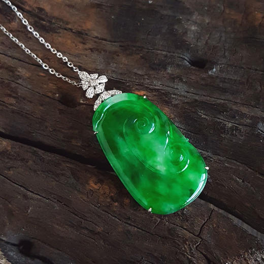 【天然正品】A货翡翠AU750收藏级白金镶钻镶天然细腻满绿冰种如意（万事如意）翡翠吊坠项链34.0*15.3*4.1MM（皆取最大值）链长：45CM（长度可调节）女士141125TJ47 商品图4