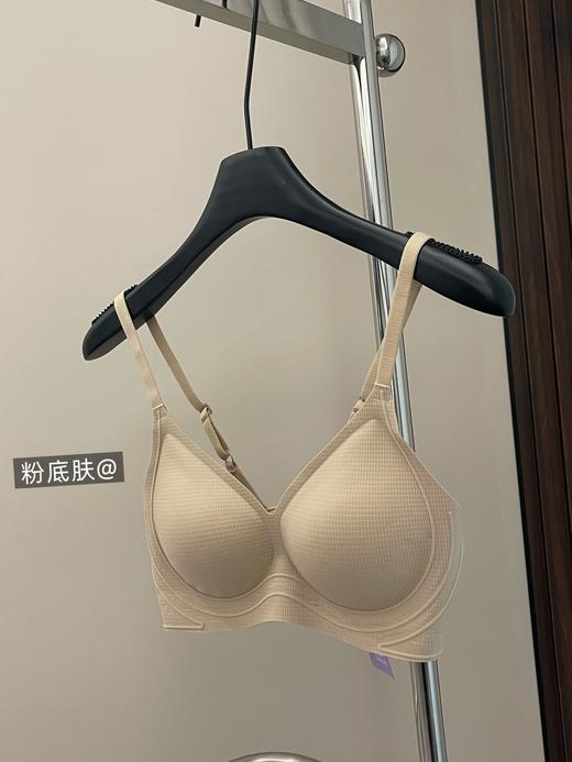 色都好看，华歌尔内衣榜单前5是有原因的 商品图3