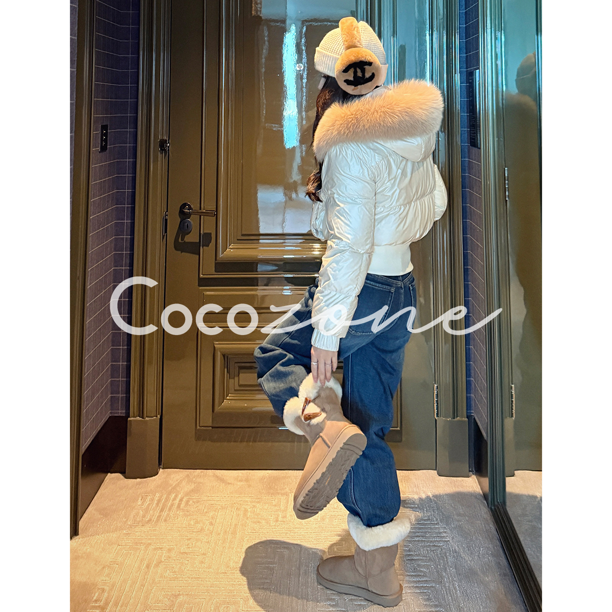 COCO ZONE 刘 一一 “冬之恋鹅”90鹅绒狐狸毛毛领外套 CD2A2969