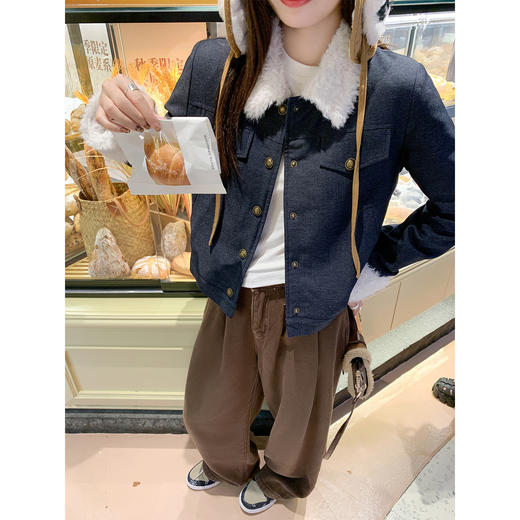 <曾小咸推荐> 现货秒杀！微信超特价！复古藏蓝色毛毛领外套夹棉 日常279.99 立减120 秒杀159.99！ 商品图1