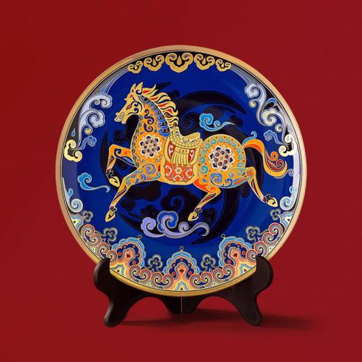 2026春晚马年生肖“一马当先”摆盘 总台文创 商品图4