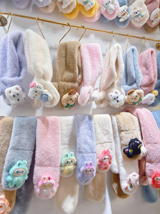 清仓福利！冬季儿童可爱卡通图案交叉围巾 商品图8