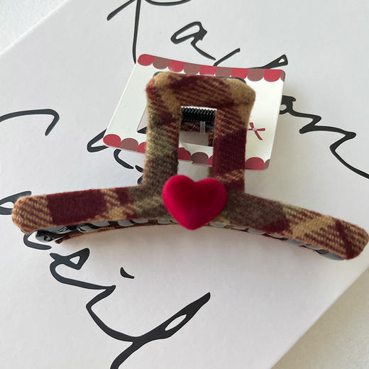 气质盘发爱心鲨鱼夹高级感FGKH抓夹-纪念日百货门店同款167796784 商品图2