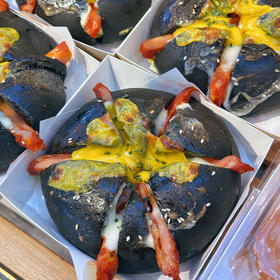 黑金炭烧腿排（约13点出炉）墨鱼粉和面 奥尔良鸡腿肉