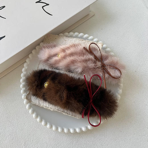 时尚潮流线条豹毛绒盘发夹-纪念日百货门店同款167950155 商品图1