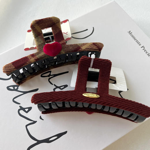 气质盘发爱心鲨鱼夹高级感FGKH抓夹-纪念日百货门店同款167796784 商品图1