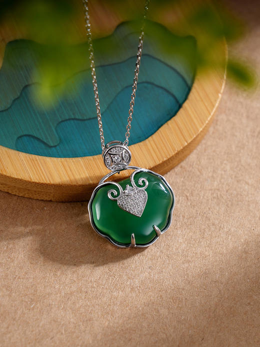 子佩集S925银【福锁华年】吊坠【DZ013357】纯银绿玉髓(不含链)锁2408 商品图0