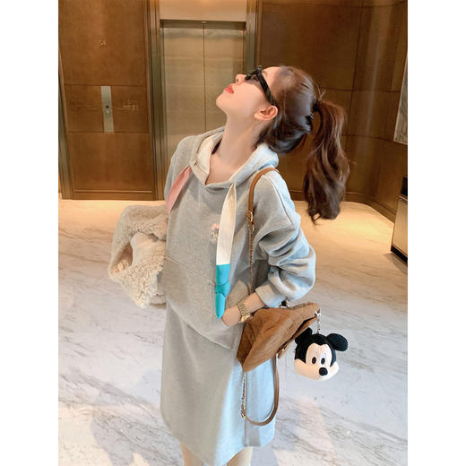 <曾小咸推荐> 现货秒杀！微信超特价！连帽卫衣连衣裙 日常219.99 立减110 秒杀109.99！ 商品图1