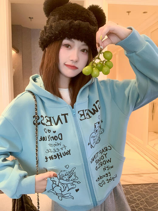 <曾小咸推荐>现货秒杀！微信超特价！蓝色连帽拉链短款卫衣加绒 日常229.99 立减100 秒杀129.99！ 商品图12