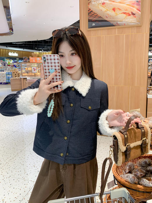 <曾小咸推荐> 现货秒杀！微信超特价！复古藏蓝色毛毛领外套夹棉 日常279.99 立减120 秒杀159.99！ 商品图11