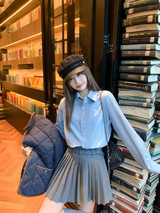 <曾小咸推荐>现货秒杀！微信超特价！韩系学院风 日常169.99 立减110 秒杀79.99！！ 灰色百褶裙  秒杀89.99！ 商品图1