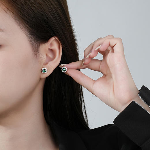 【绿色箴言】s925纯银纳米祖母绿锆石耳钉【DML-E3523】 商品图2
