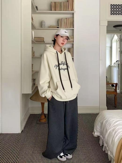 🔥🔥🔥奥粒绒【重工刺绣】 连帽款～爆款加绒厚款卫衣-喜出 商品图2