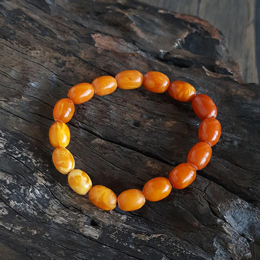 【天然正品】天然无杂裂满蜜鸡油黄约10.7*8.5MM老蜜蜡手串281125NJM14 特价 商品图4