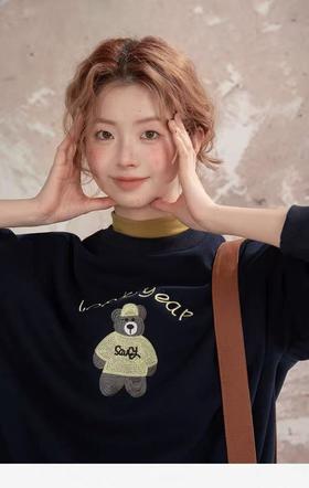 【工艺卫衣】egg品牌爆款～重工刺绣～精致小熊字母刺绣宽松短款卫衣-喜出